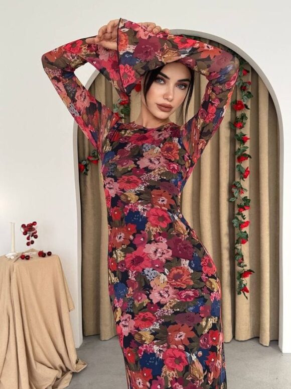 Feminine Floral Dress